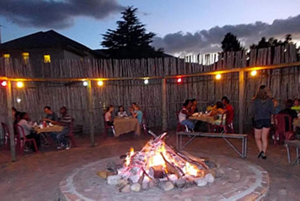 Franschhoek Travellers Lodge Dış mekan fotoğraf